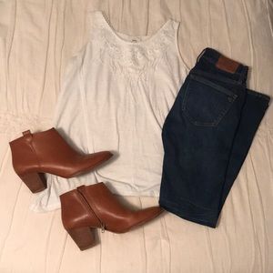 Knox Rose Flowy White Lace Fringe Tank